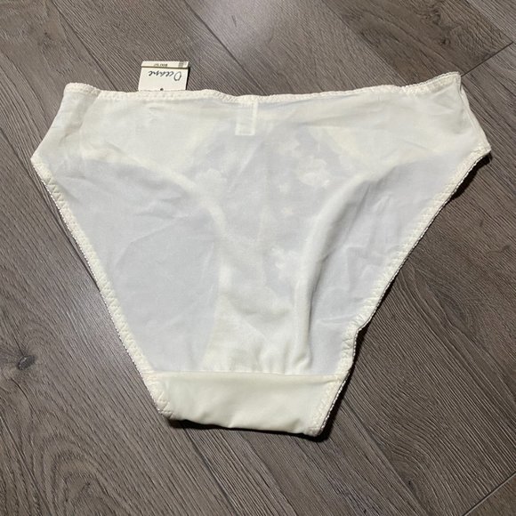 NWT Sexy Lacy XXL Ivory Panties | Made in Belgium - Picture 2 of 8